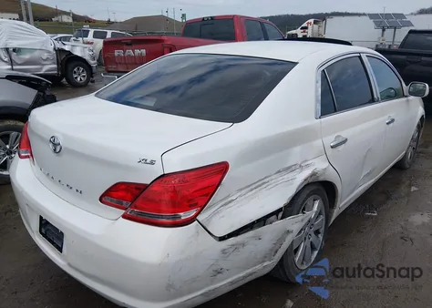 2006 Toyota Avalon Xls z USA, uszkodzony, nr VIN 4T1BK36B36U067167